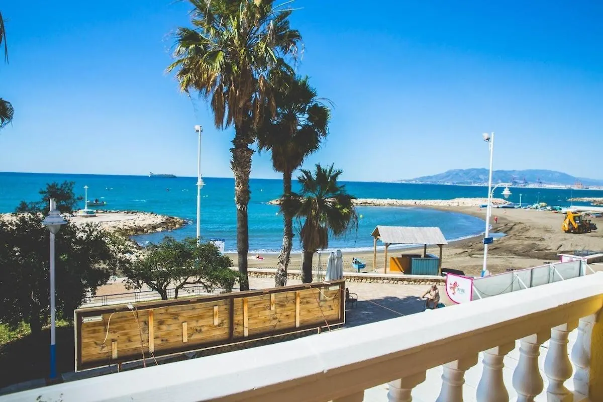 Apartamento Con Vistas Al Mar En Pedregalejo Playa Малага